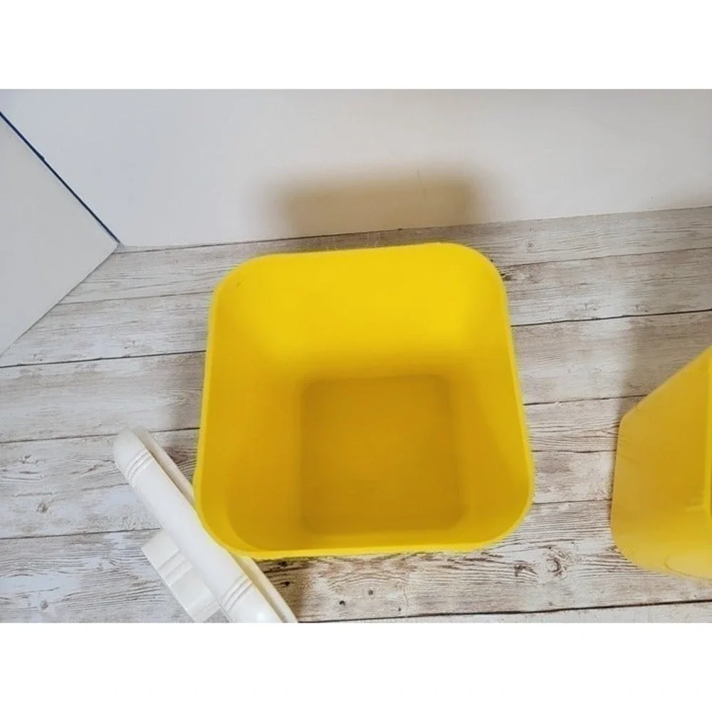 Vintage Yellow Canisters Tea‎ and Coffee Rona Plastic Corp. NY, NY